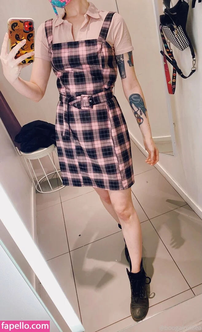 Boogainvillea Nude Onlyfans Photo 35