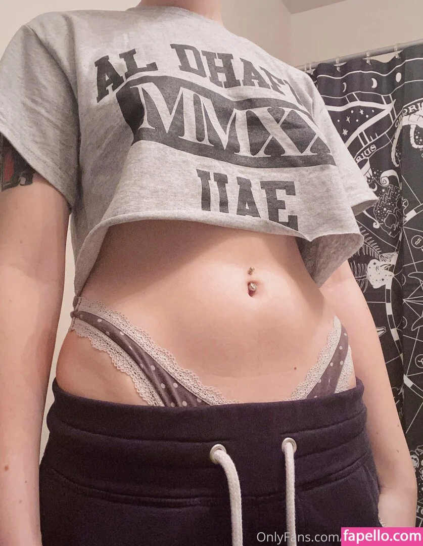 Boogainvillea Nude Onlyfans Photo 33