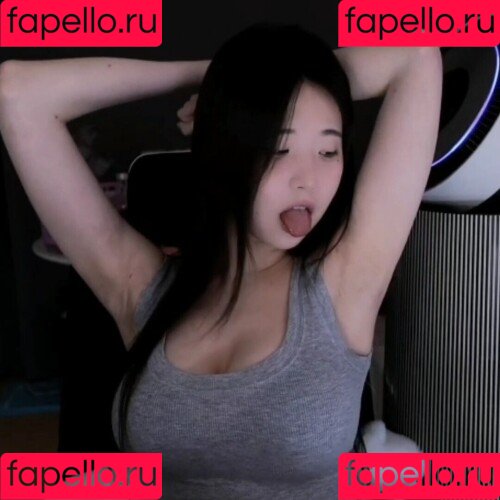 Yeonwoo Lee / yonu_kuro Onlyfans Photo Gallery 