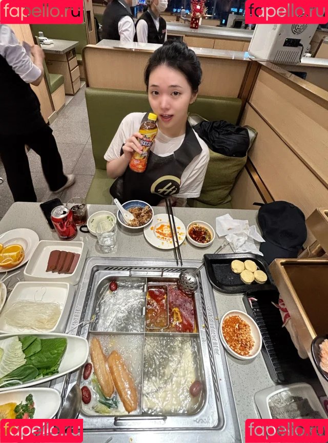 Yeonwoo Lee / yonu_kuro Onlyfans Photo Gallery 