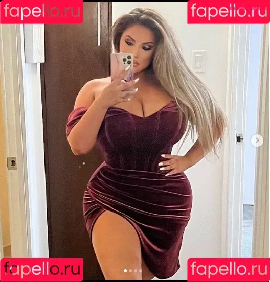 Ashley Alexiss / ashalexiss Onlyfans Photo Gallery 