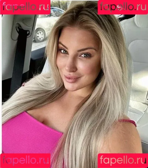 Ashley Alexiss / ashalexiss Onlyfans Photo Gallery 
