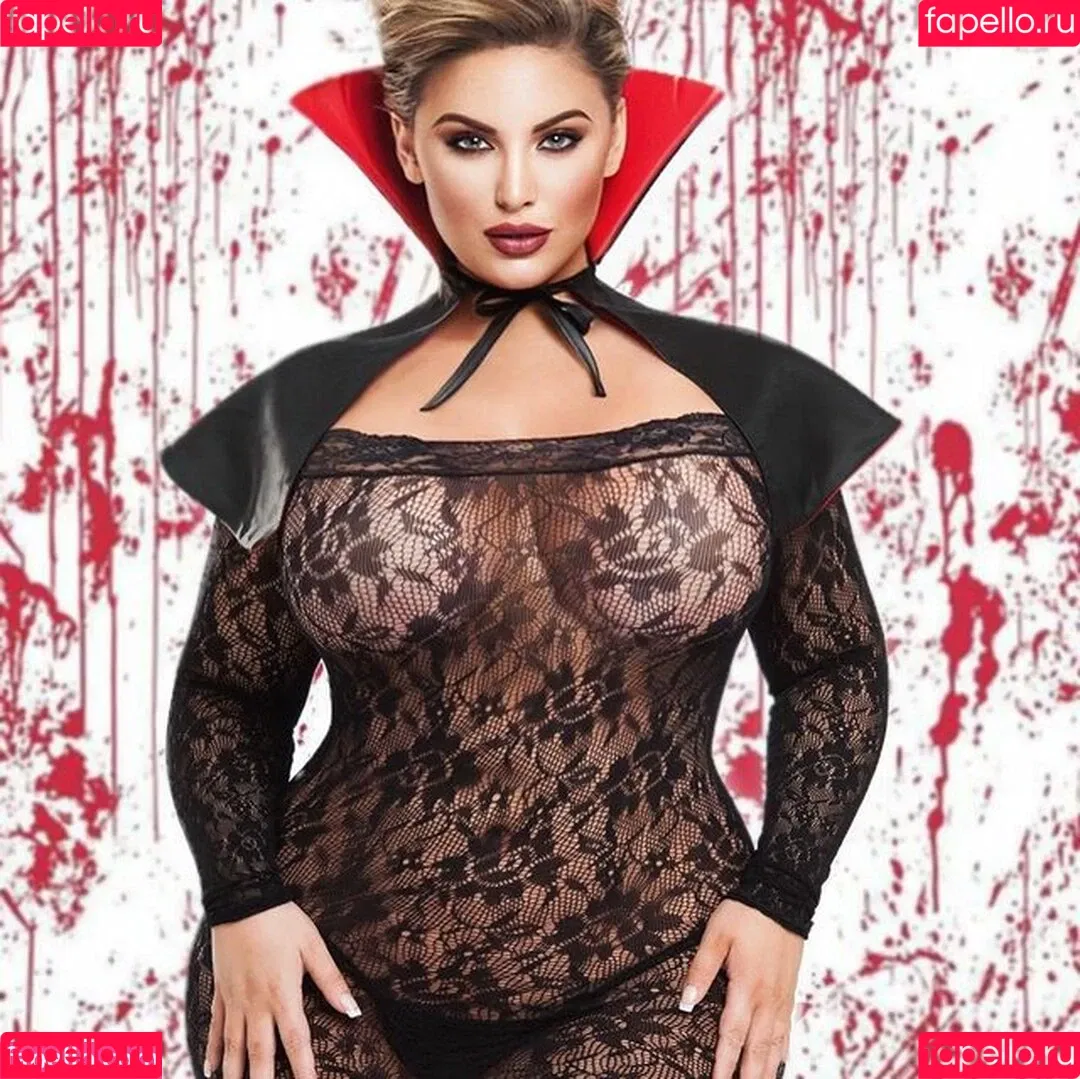 Ashley Alexiss / ashalexiss Onlyfans Photo Gallery 
