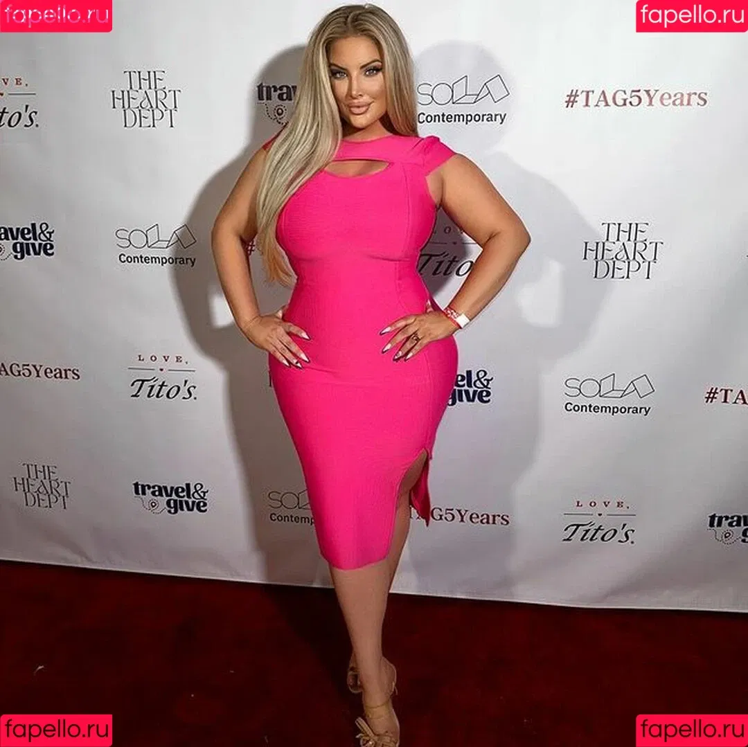 Ashley Alexiss / ashalexiss Onlyfans Photo Gallery 