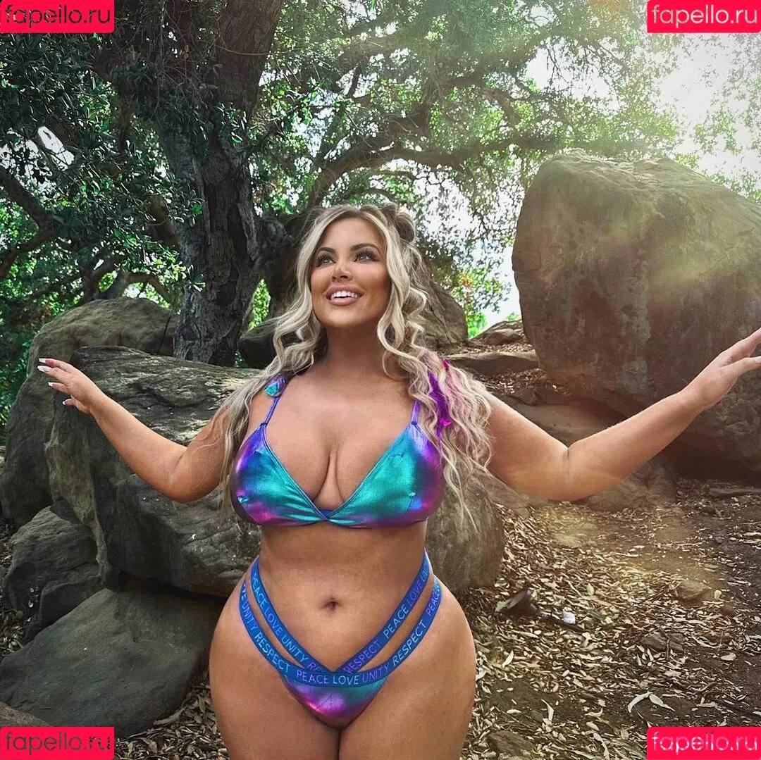 Ashley Alexiss / ashalexiss Onlyfans Photo Gallery 