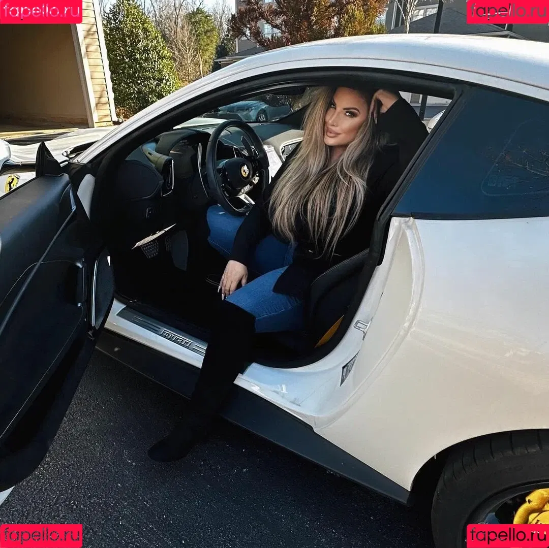 Ashley Alexiss / ashalexiss Onlyfans Photo Gallery 