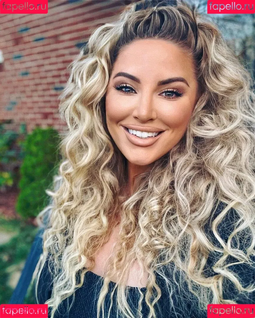 Ashley Alexiss / ashalexiss Onlyfans Photo Gallery 