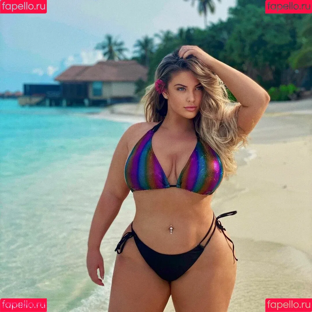 Ashley Alexiss / ashalexiss Onlyfans Photo Gallery 