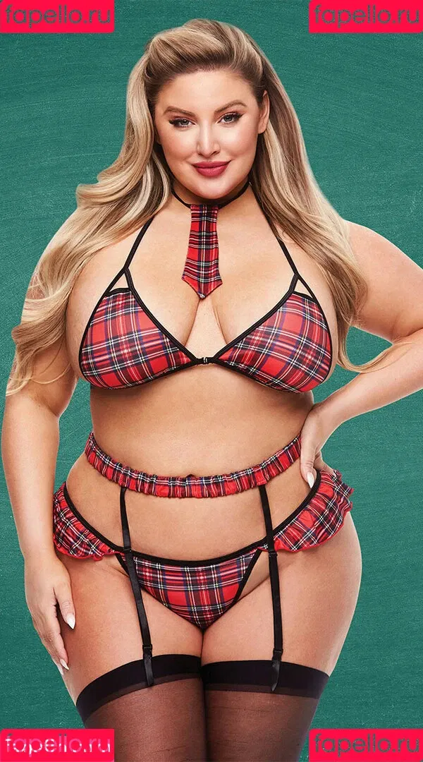 Ashley Alexiss / ashalexiss Onlyfans Photo Gallery 