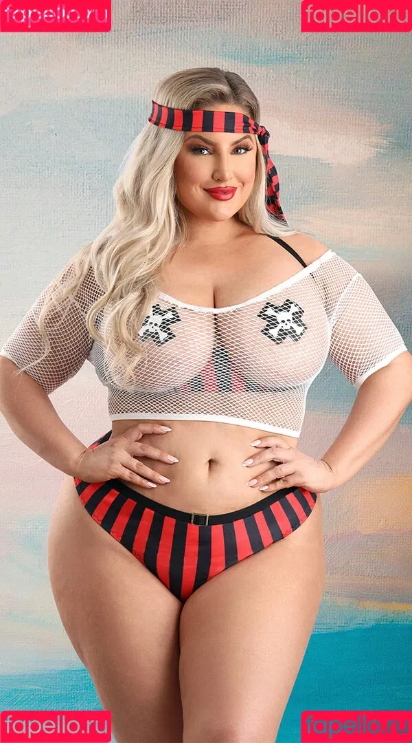 Ashley Alexiss / ashalexiss Onlyfans Photo Gallery 
