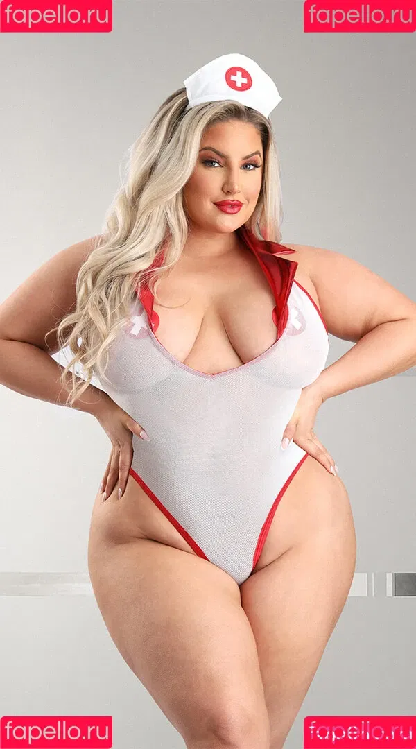 Ashley Alexiss / ashalexiss Onlyfans Photo Gallery 