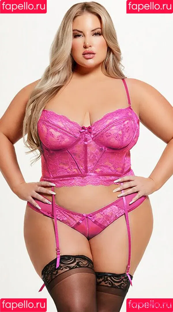 Ashley Alexiss / ashalexiss Onlyfans Photo Gallery 