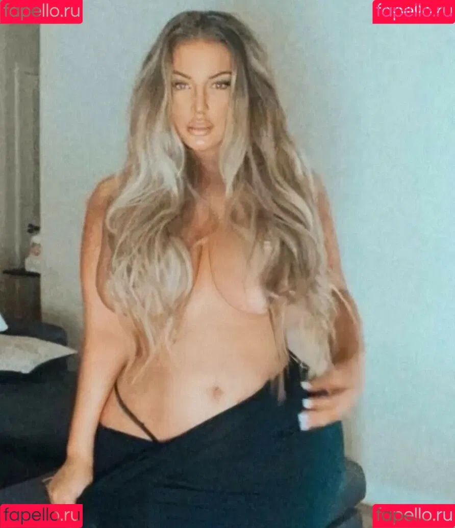 Ashley Alexiss / ashalexiss Onlyfans Photo Gallery 