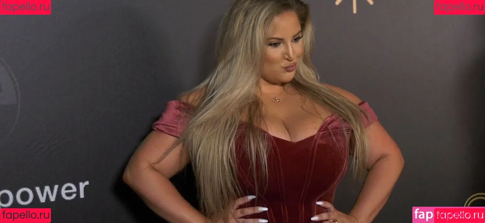 Ashley Alexiss / ashalexiss Onlyfans Photo Gallery 