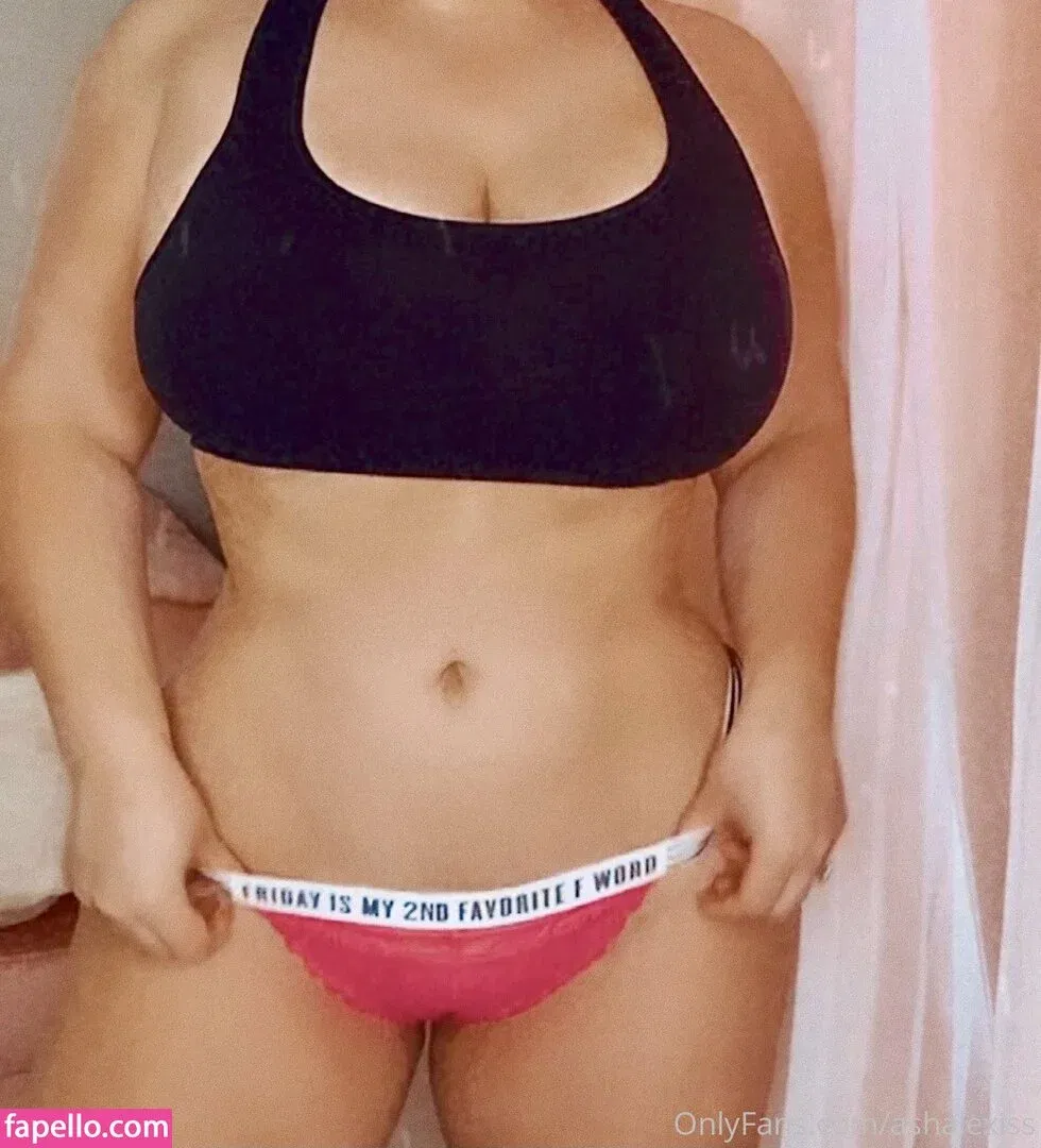 Ashley Alexiss / ashalexiss Onlyfans Photo Gallery 