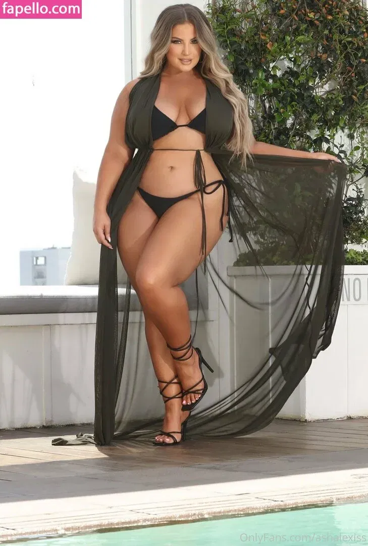 Ashley Alexiss / ashalexiss Onlyfans Photo Gallery 