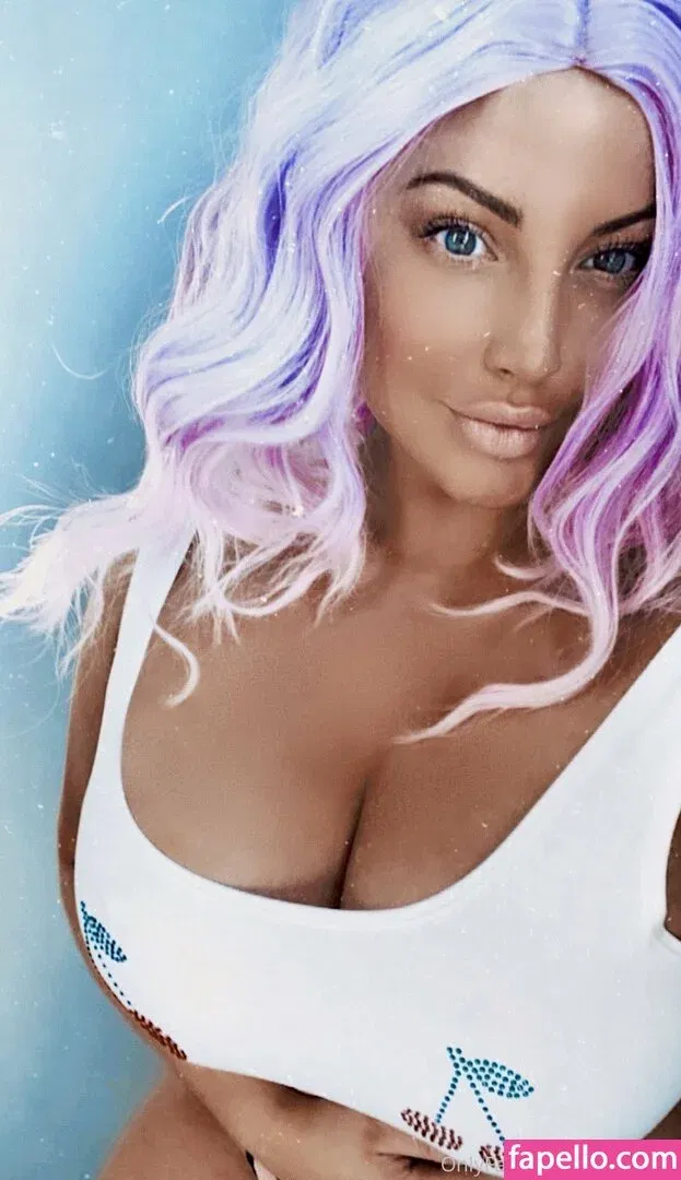 Ashley Alexiss / ashalexiss Onlyfans Photo Gallery 