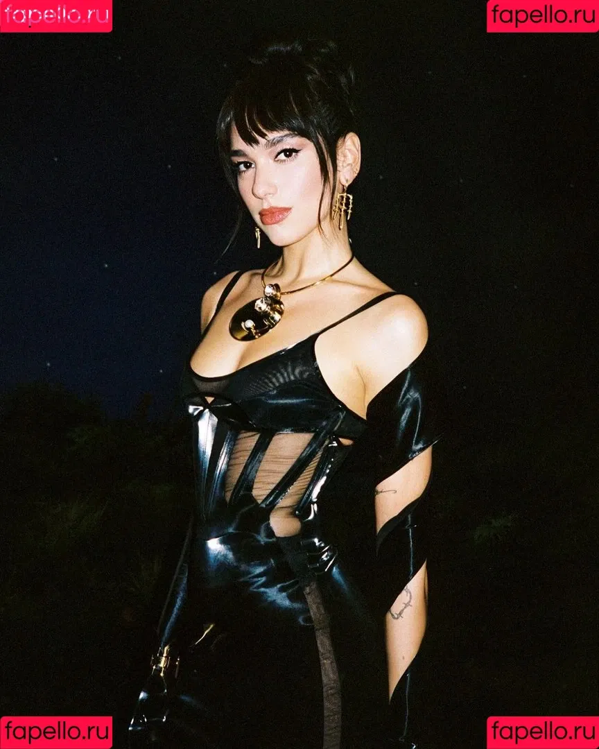 Dua Lipa / dualipa / newsong Onlyfans Photo Gallery 