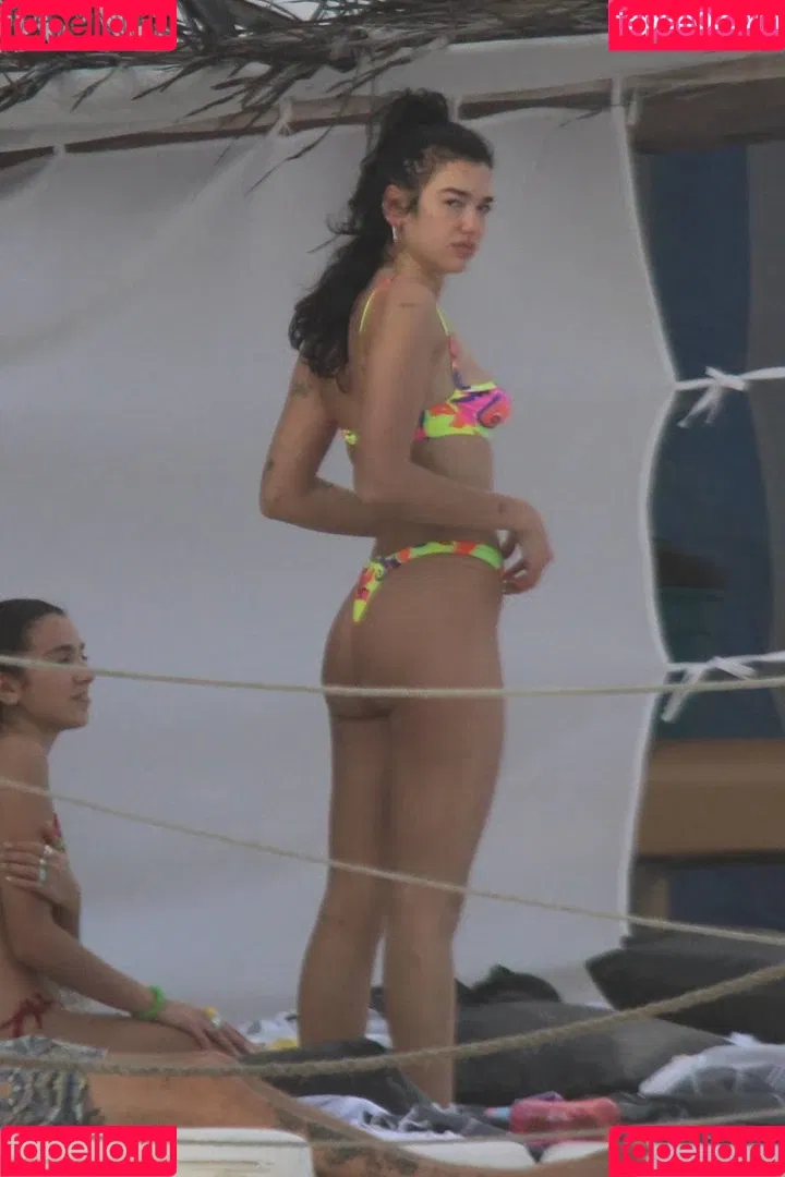 Dua Lipa / dualipa / newsong Onlyfans Photo Gallery 