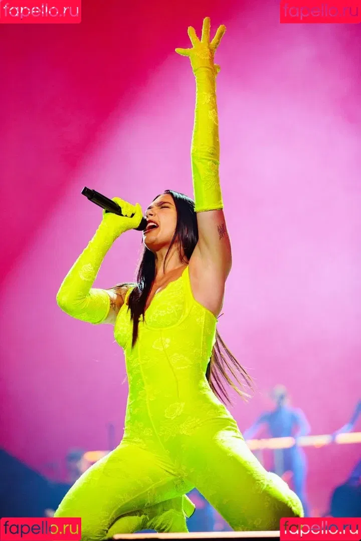 Dua Lipa / dualipa / newsong Onlyfans Photo Gallery 