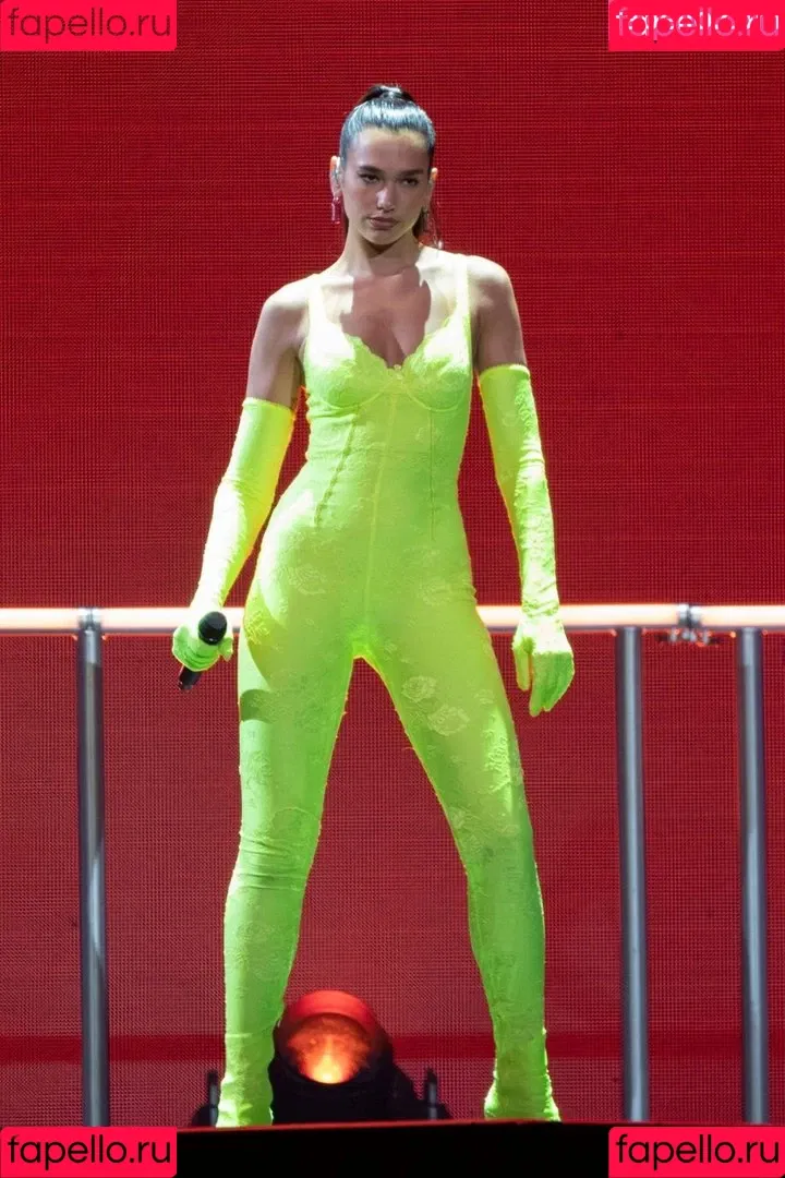 Dua Lipa / dualipa / newsong Onlyfans Photo Gallery 