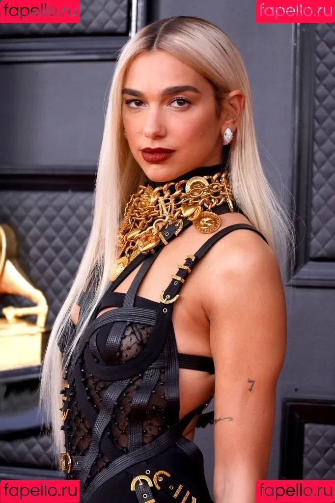 Dua Lipa / dualipa / newsong Onlyfans Photo Gallery 