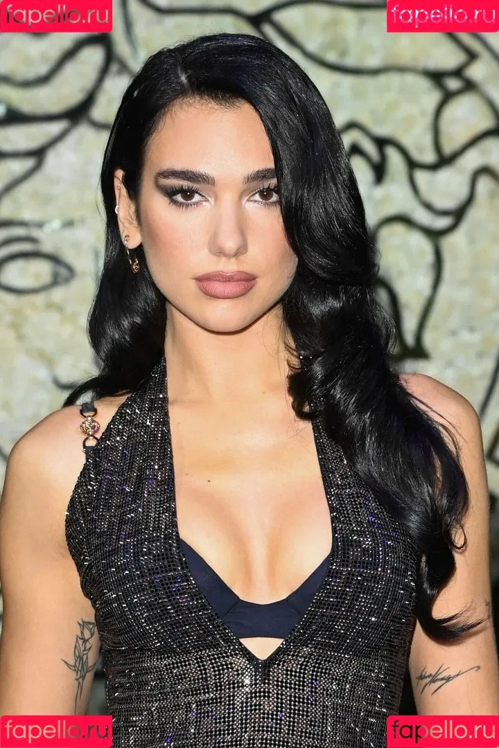 Dua Lipa / dualipa / newsong Onlyfans Photo Gallery 