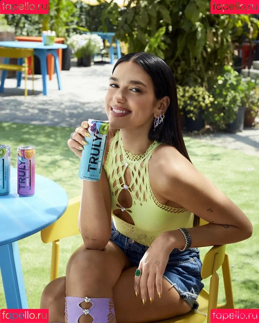Dua Lipa / dualipa / newsong Onlyfans Photo Gallery 