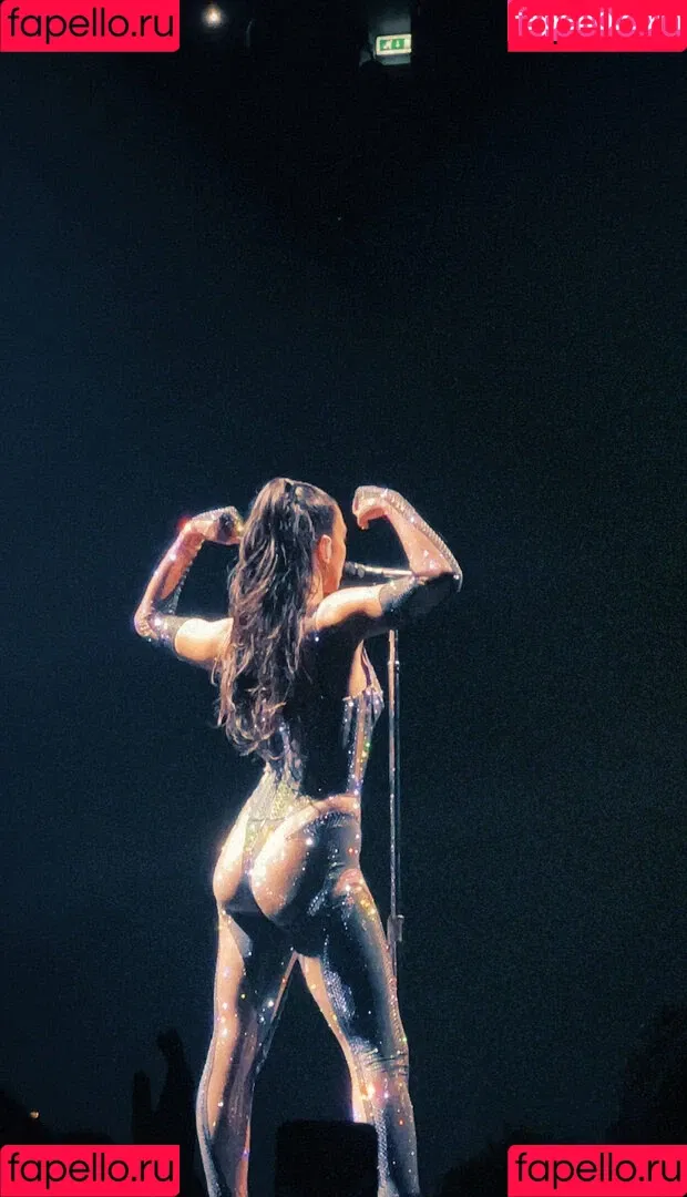 Dua Lipa / dualipa / newsong Onlyfans Photo Gallery 