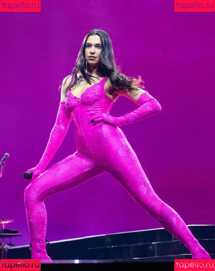 Dua Lipa / dualipa / newsong Onlyfans Photo Gallery 