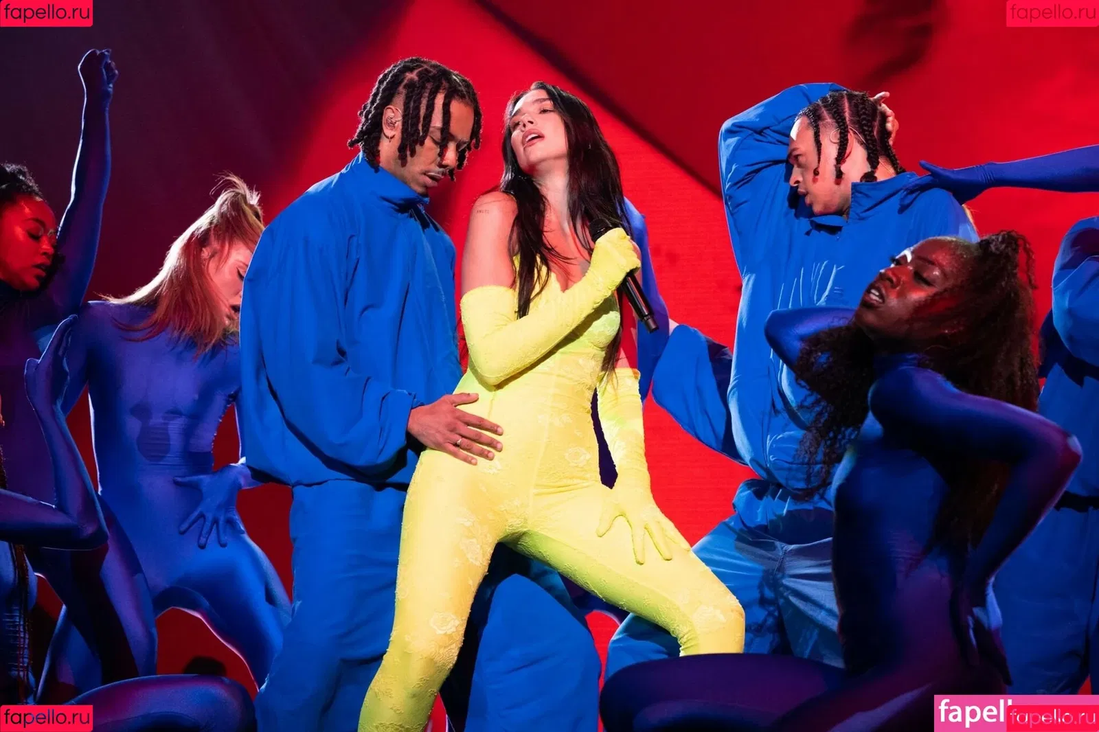 Dua Lipa / dualipa / newsong Onlyfans Photo Gallery 