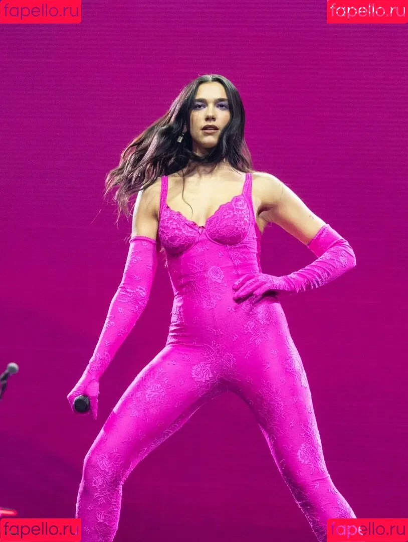 Dua Lipa / dualipa / newsong Onlyfans Photo Gallery 