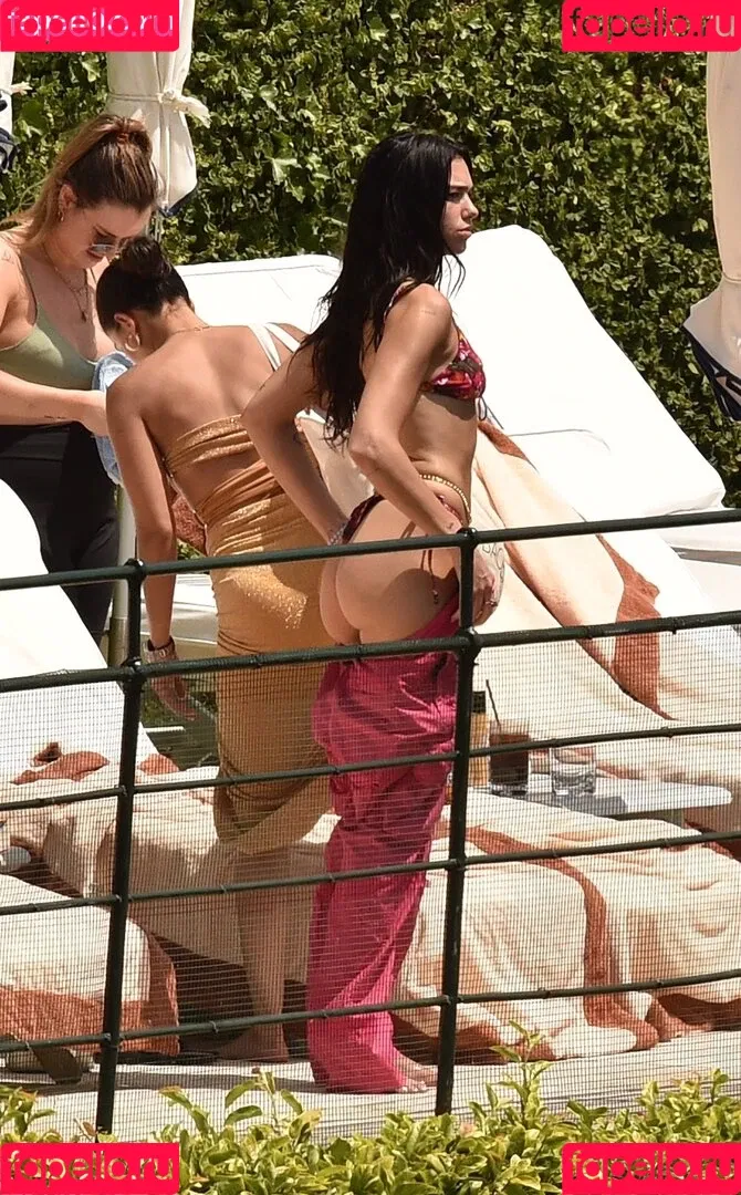 Dua Lipa / dualipa / newsong Onlyfans Photo Gallery 