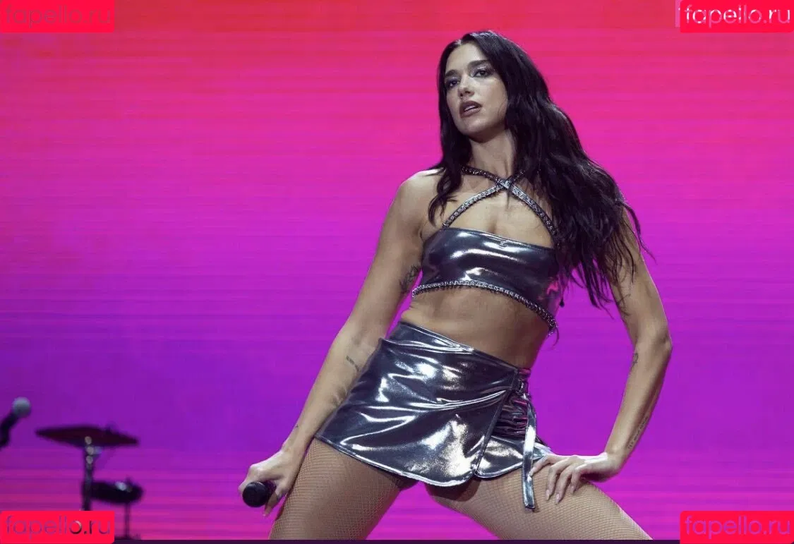 Dua Lipa / dualipa / newsong Onlyfans Photo Gallery 