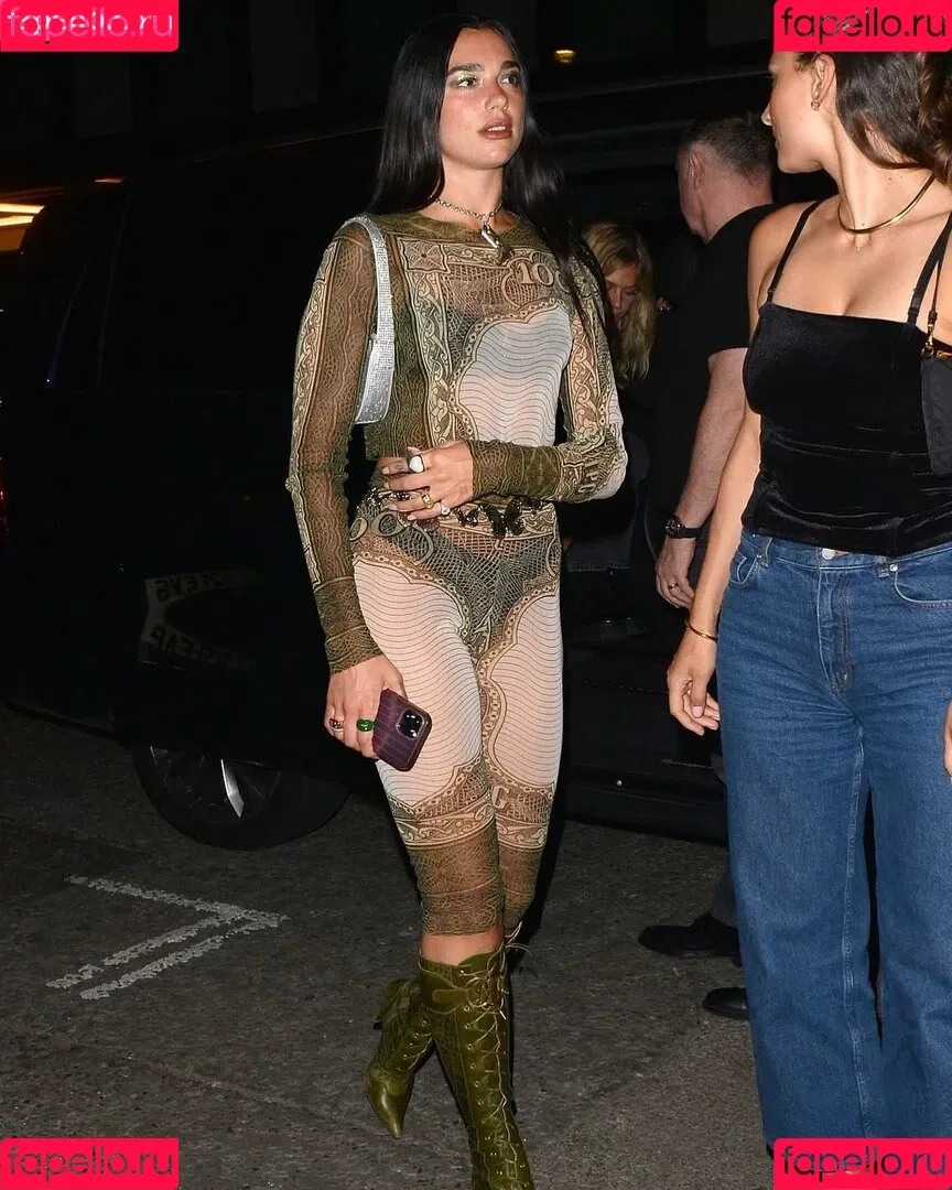 Dua Lipa / dualipa / newsong Onlyfans Photo Gallery 