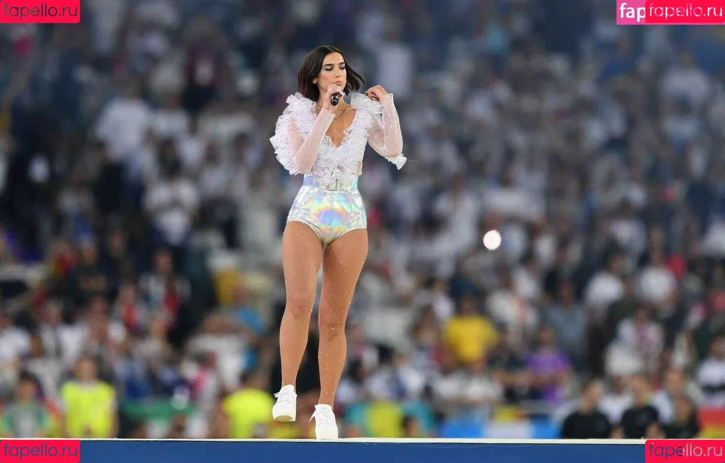 Dua Lipa / dualipa / newsong Onlyfans Photo Gallery 