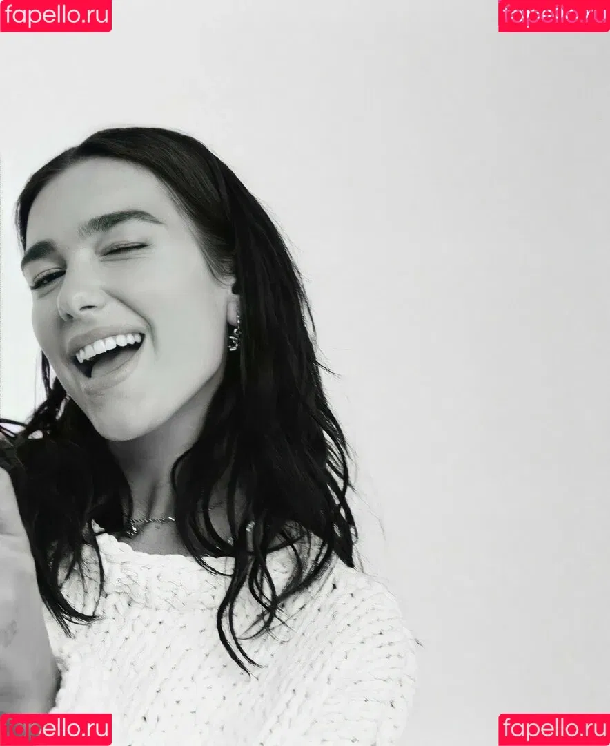 Dua Lipa / dualipa / newsong Onlyfans Photo Gallery 