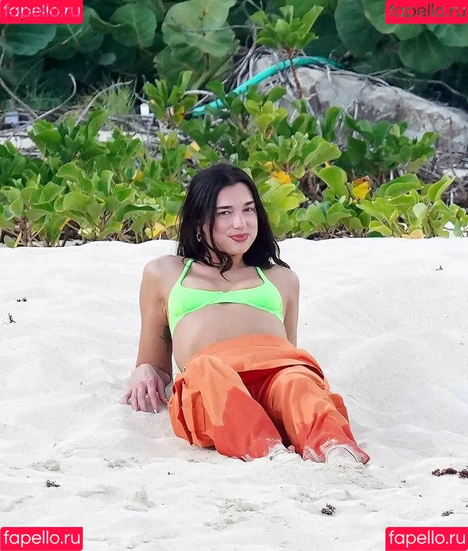 Dua Lipa / dualipa / newsong Onlyfans Photo Gallery 