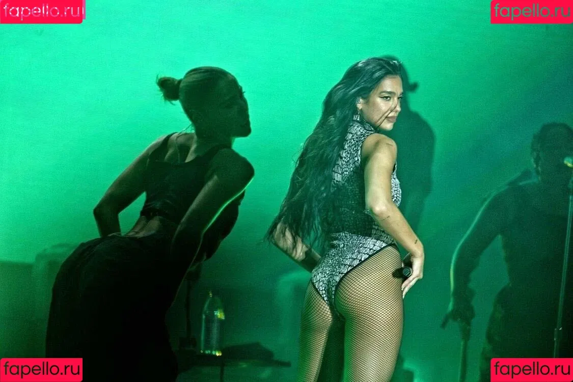 Dua Lipa / dualipa / newsong Onlyfans Photo Gallery 