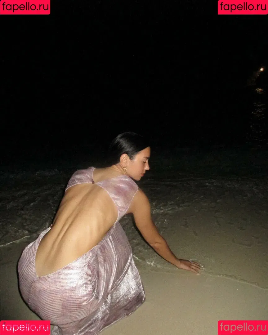 Dua Lipa / dualipa / newsong Onlyfans Photo Gallery 