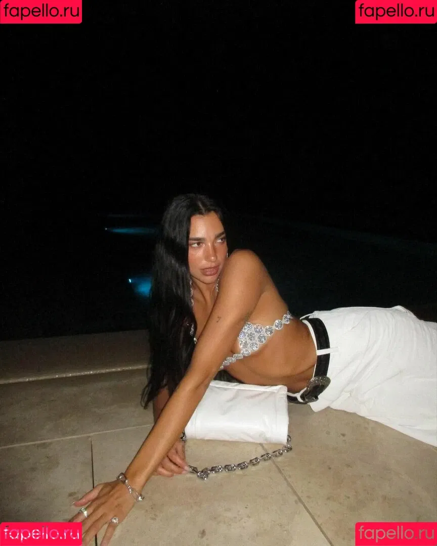 Dua Lipa / dualipa / newsong Onlyfans Photo Gallery 