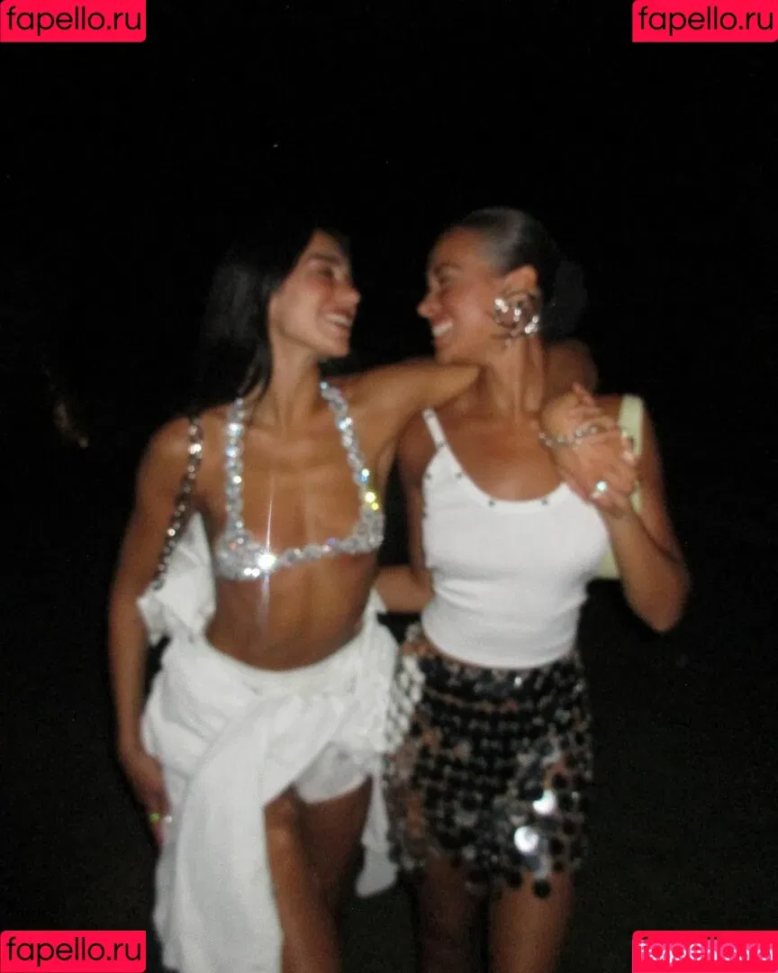 Dua Lipa / dualipa / newsong Onlyfans Photo Gallery 