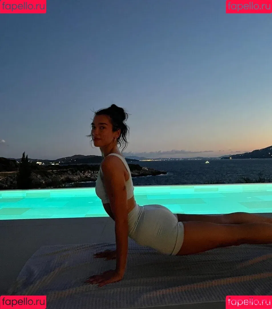 Dua Lipa / dualipa / newsong Onlyfans Photo Gallery 
