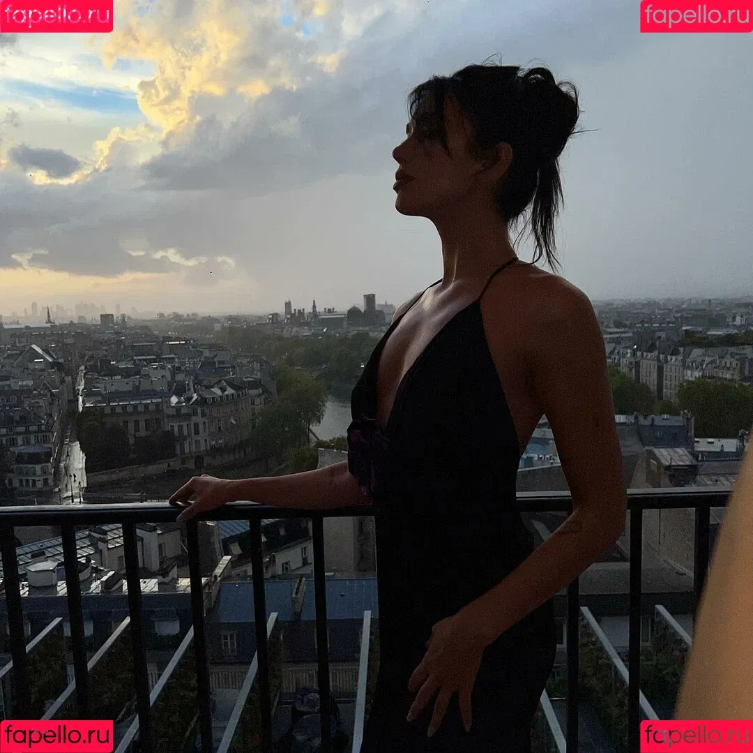 Dua Lipa / dualipa / newsong Onlyfans Photo Gallery 