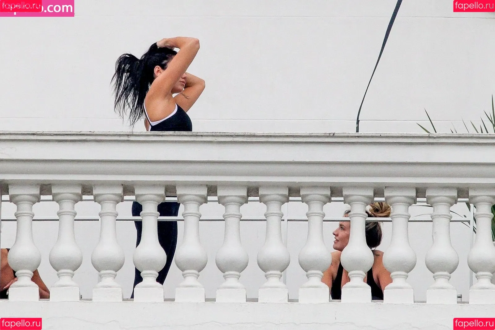 Dua Lipa / dualipa / newsong Onlyfans Photo Gallery 