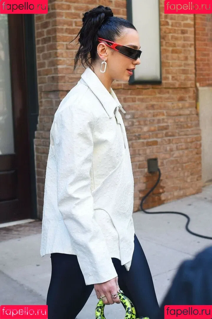 Dua Lipa / dualipa / newsong Onlyfans Photo Gallery 
