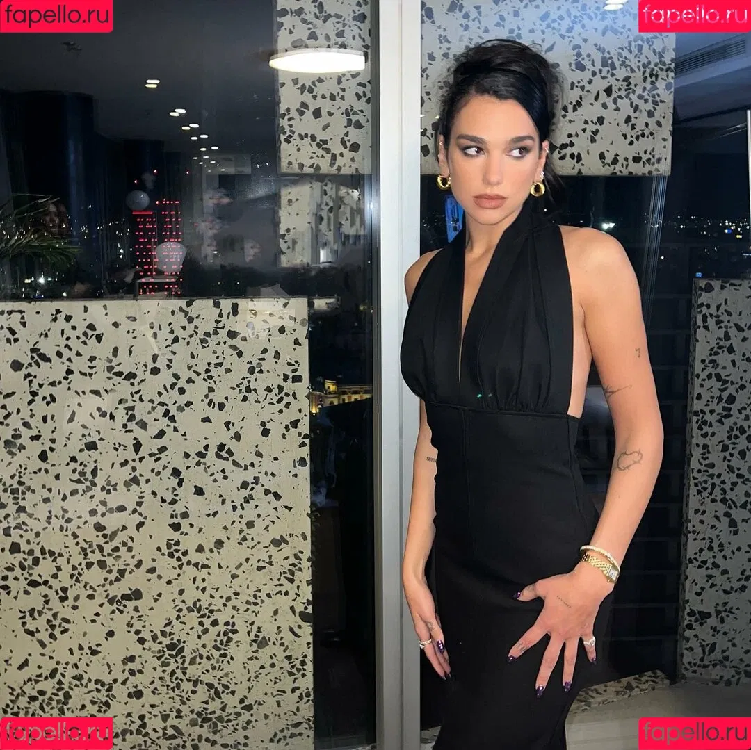 Dua Lipa / dualipa / newsong Onlyfans Photo Gallery 