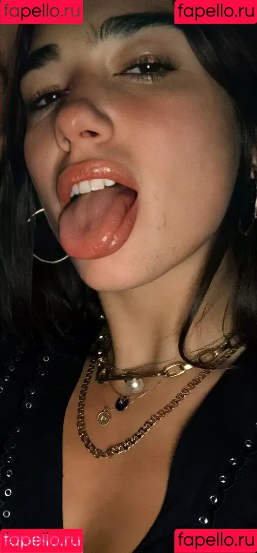 Dua Lipa / dualipa / newsong Onlyfans Photo Gallery 