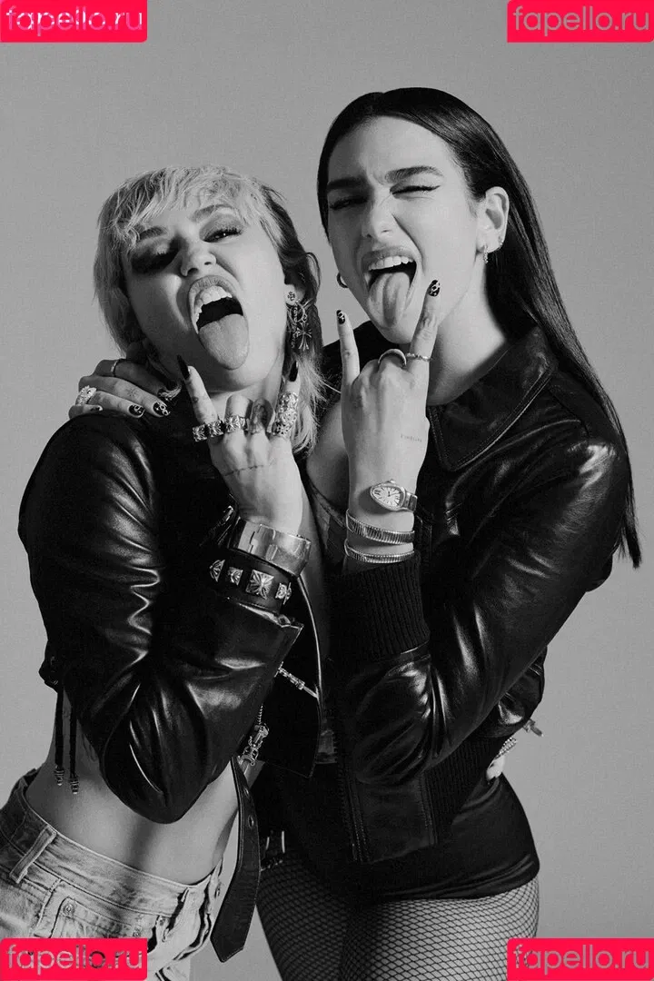 Dua Lipa / dualipa / newsong Onlyfans Photo Gallery 
