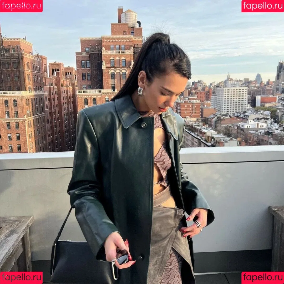 Dua Lipa / dualipa / newsong Onlyfans Photo Gallery 